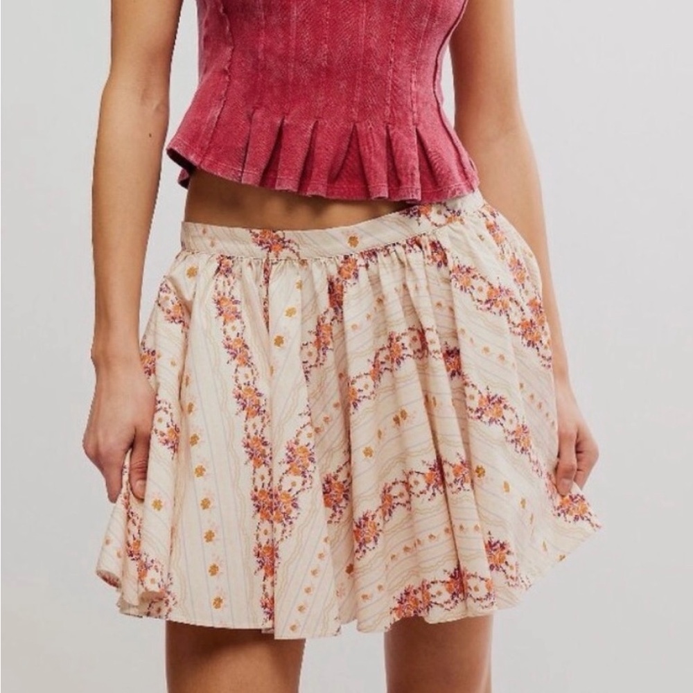 Free People Gaia Printed Skirt Ivory Combo Floral Mini Size XS Pink Ivory